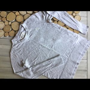 Abercrombie & Fitch Grey sweater